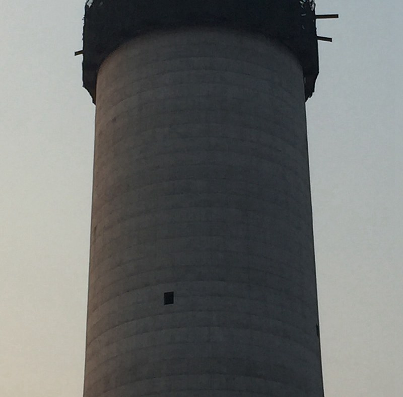 煙囪新建